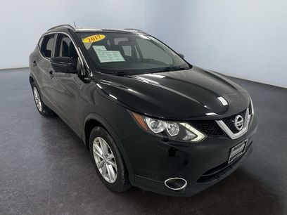 Used 2017 Nissan Rogue Sport SV w/ SV Premium Package