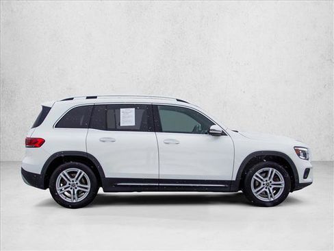 Certified 2021 Mercedes-Benz GLB 250 4MATIC image 4