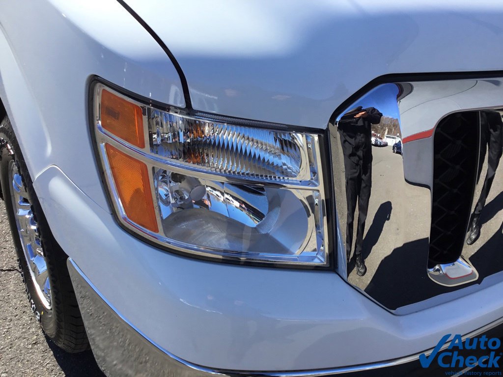 Used 2015 Nissan NV 3500 SV w/ Technology Package RWD image 15