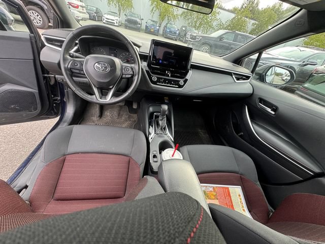 Used 2024 Toyota Corolla SE w/ SE Premium Package FWD image 19