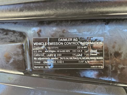 Used 2016 Mercedes-Benz Sprinter 2500 image 27