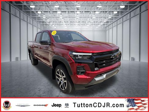 Used 2023 Chevrolet Colorado Z71 w/ Advanced Trailering Package image 1