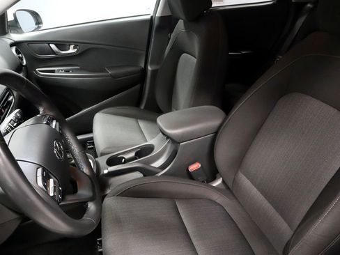 Certified 2023 Hyundai Kona SEL w/ Convenience Package AWD/4WD image 24