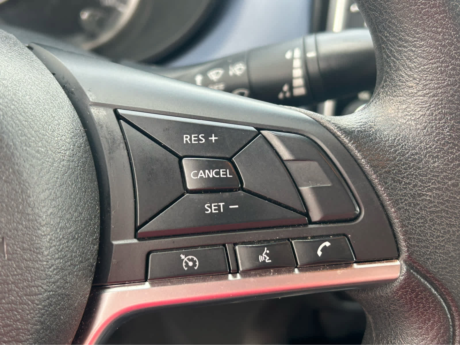 Used 2024 Nissan Versa SV FWD image 18