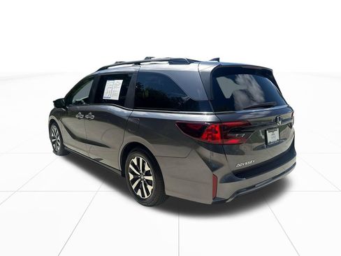 Certified 2026 Honda Odyssey EX-L image 6