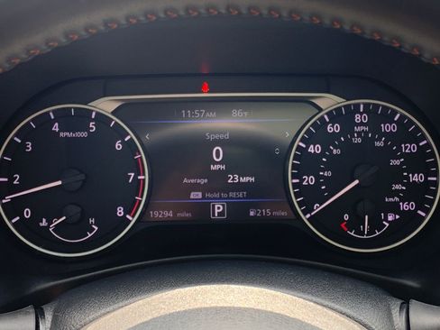 Used 2024 Nissan Sentra SR w/ SR Premium Package FWD image 10