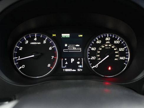 Used 2014 Mitsubishi Outlander GT AWD/4WD image 22