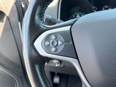 Used 2022 Chevrolet Colorado LT w/ LT Convenience Package AWD/4WD image 25