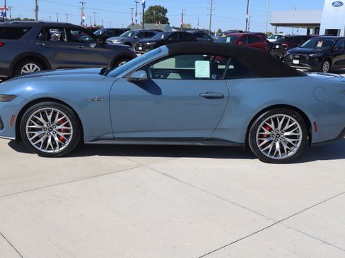 New 2025 Ford Mustang GT Premium image 8