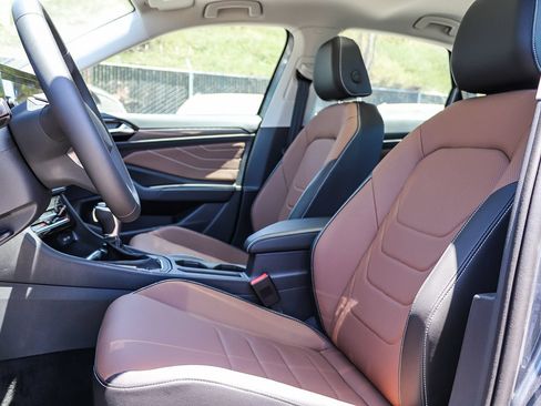 New 2026 Volkswagen Jetta SEL FWD image 20