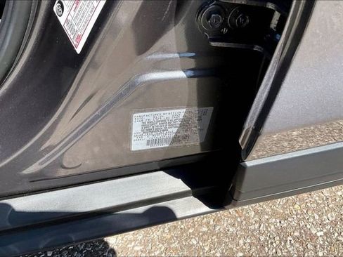 Certified 2024 Nissan Kicks S image 32