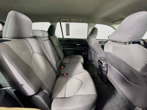 Certified 2025 Toyota Grand Highlander FWD image 41