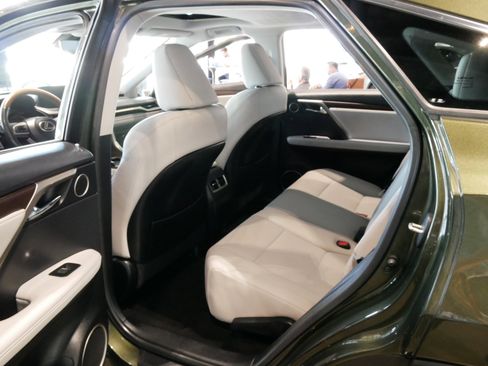 Certified 2022 Lexus RX 350 FWD w/ Premium Package image 22