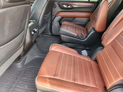 Certified 2023 GMC Yukon XL Denali Ultimate image 32