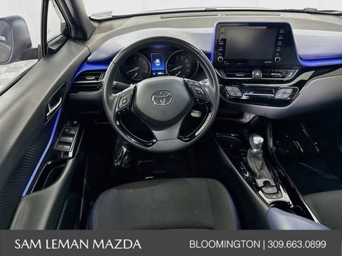 Used 2022 Toyota C-HR XLE FWD image 20
