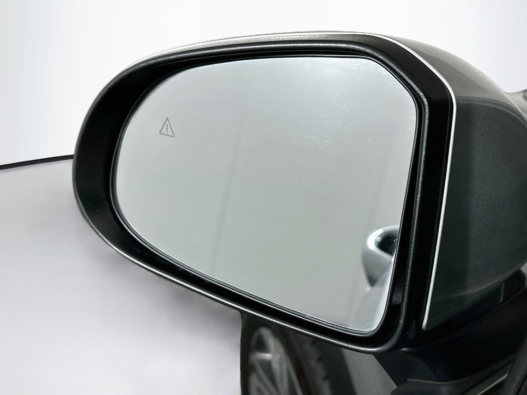 Used 2023 Hyundai Santa Fe SE AWD/4WD image 16