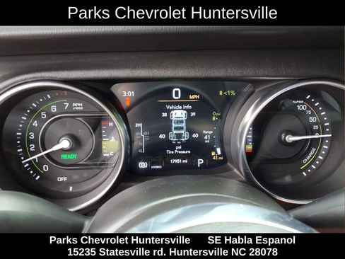 Used 2023 Jeep Wrangler Unlimited Rubicon 4xe w/ Cold Weather Group AWD/4WD image 16