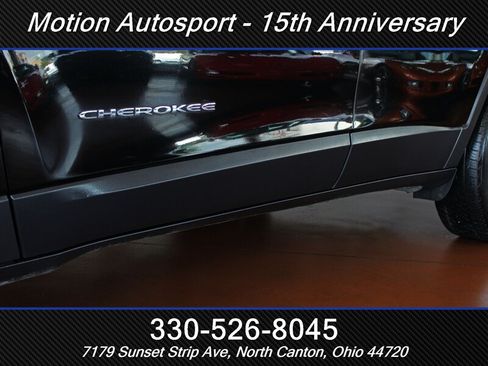 Used 2020 Jeep Cherokee Limited AWD/4WD image 49