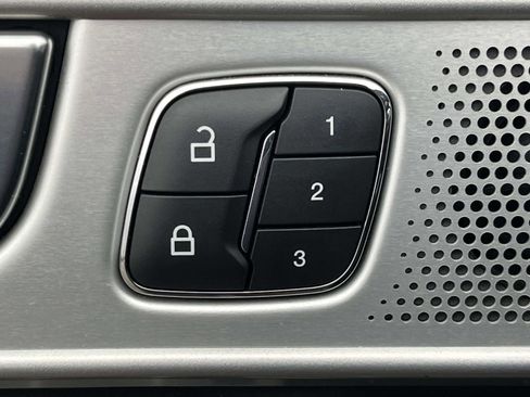 Used 2022 Ford Explorer ST w/ Equipment Group 401A image 24