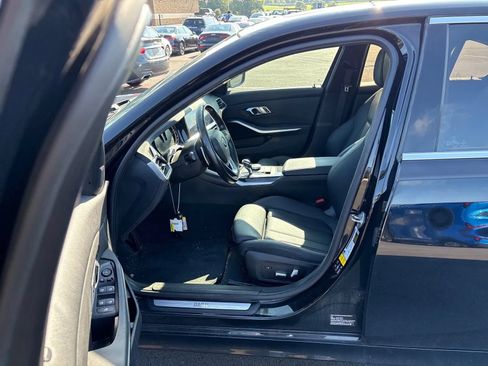 Used 2020 BMW 330i xDrive Sedan w/ Driving Assistance Package AWD/4WD image 4
