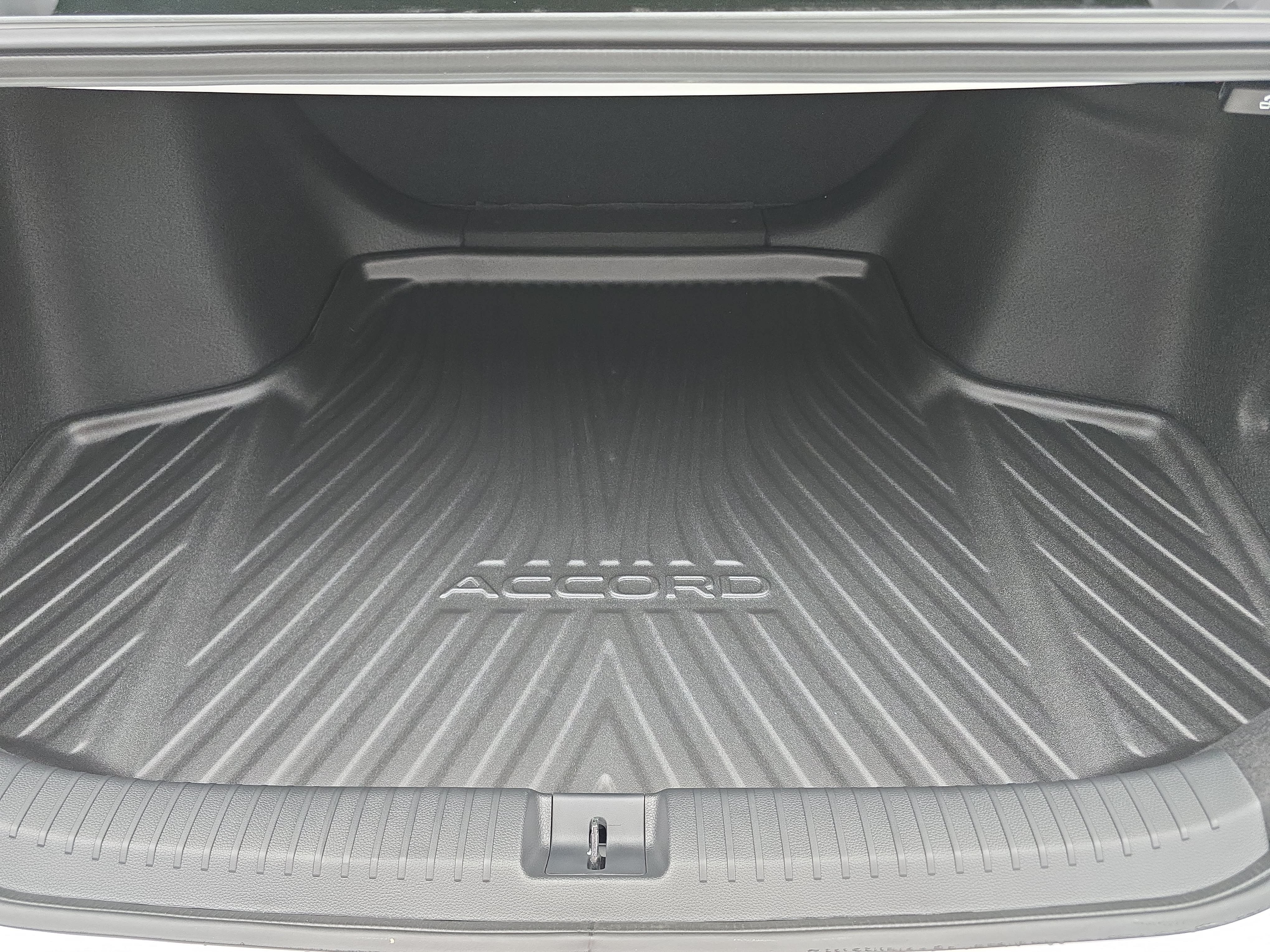 New 2026 Honda Accord LX image 12