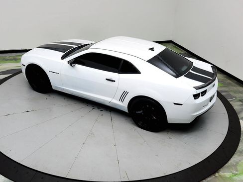 Used 2012 Chevrolet Camaro LS RWD image 30