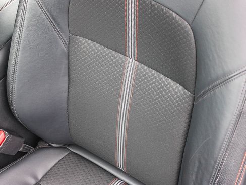 Used 2025 Nissan Altima 2.5 SR FWD image 23