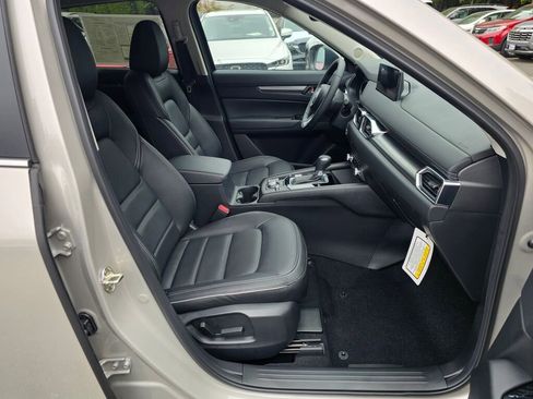 New 2025 MAZDA CX-5 AWD 2.5 S w/ Preferred Package image 30