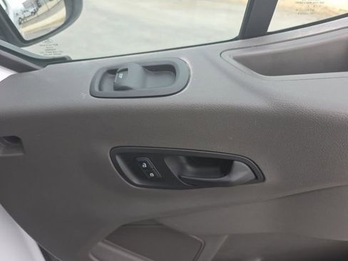 Used 2021 Ford Transit 350 XL image 6