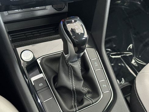 New 2026 Volkswagen Taos SE AWD/4WD image 20