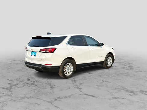 Used 2022 Chevrolet Equinox LT AWD/4WD image 8