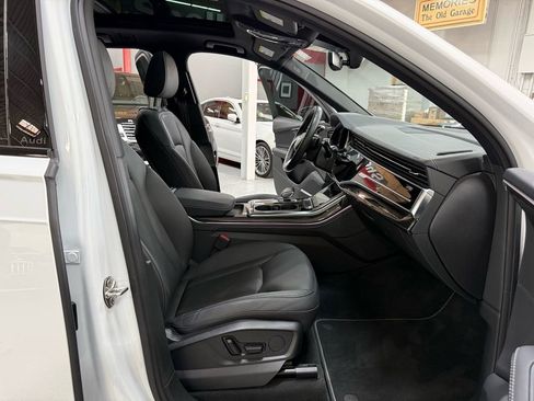 Used 2025 Audi Q7 2.0T Premium Plus w/ Premium Plus Package AWD/4WD image 18