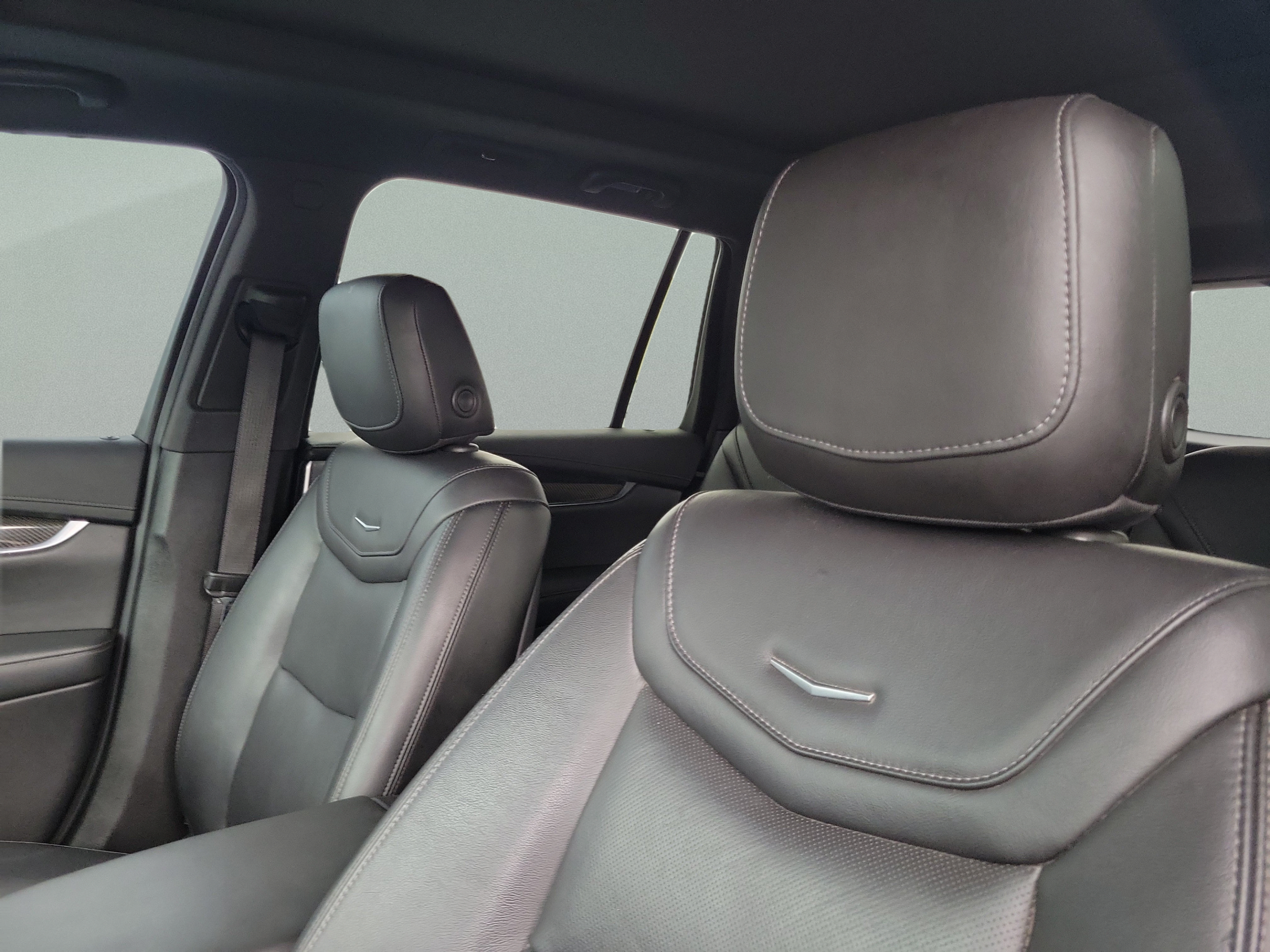 Used 2021 Cadillac XT6 Sport AWD/4WD image 31