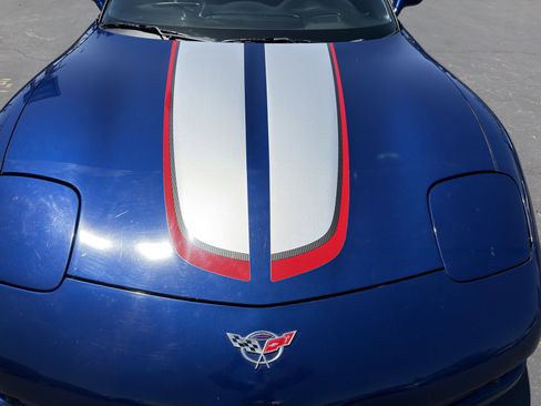 Used 2004 Chevrolet Corvette Z06 w/ Z06 Preferred Equipment Group RWD image 36