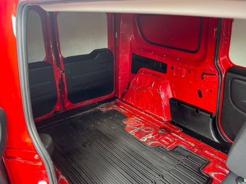 Used 2018 RAM ProMaster City Tradesman FWD image 27
