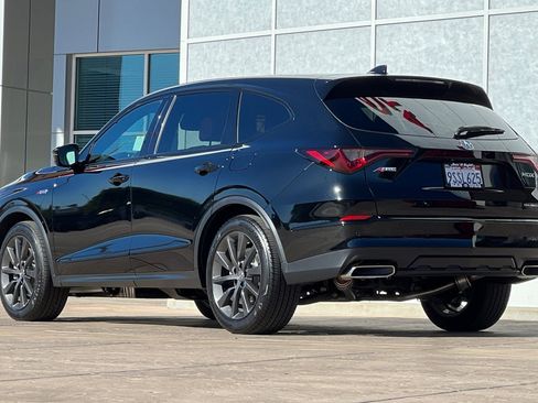 Used 2025 Acura MDX A-Spec image 6