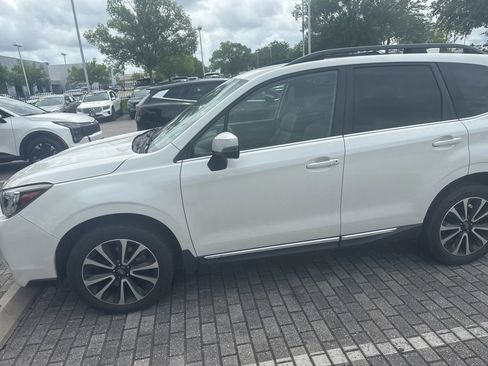 Used 2017 Subaru Forester 2.0XT Touring w/ Popular Package #2 AWD/4WD image 4
