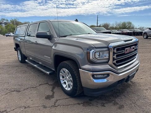 Used 2017 GMC Sierra 1500 SLE w/ SLE Value Package image 7