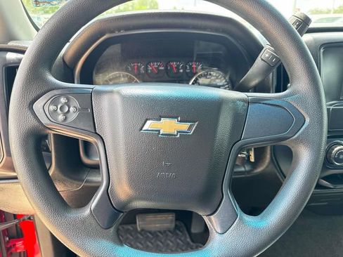Used 2018 Chevrolet Silverado 1500 Custom w/ Custom Value Package RWD image 28
