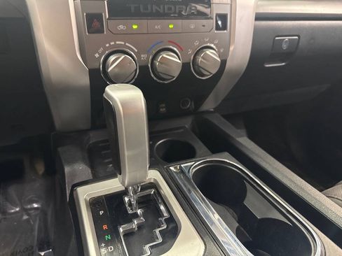 Used 2016 Toyota Tundra SR5 w/ SR5 Upgrade Package RWD image 17