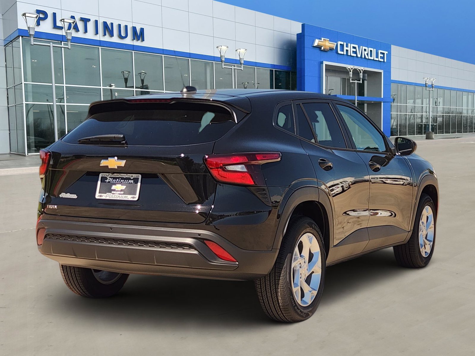 New 2026 Chevrolet Trax LS w/ LS Convenience Package FWD image 5
