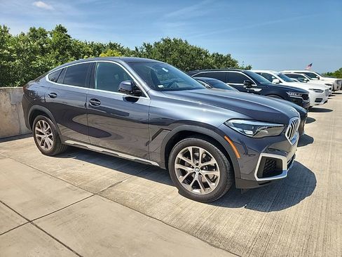 Used 2022 BMW X6 xDrive40i image 1