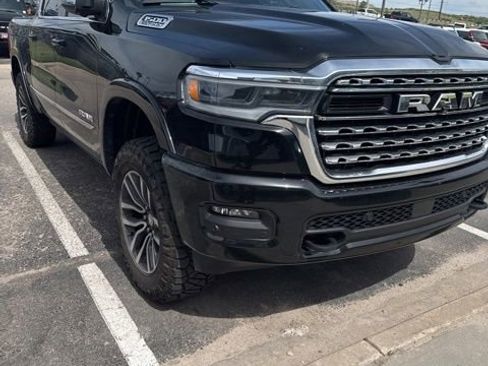 Used 2025 RAM 1500 Limited AWD/4WD image 3