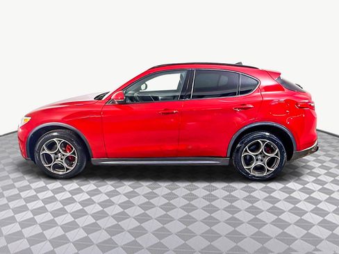Used 2022 Alfa Romeo Stelvio Ti w/ Active Assist Plus Package image 6