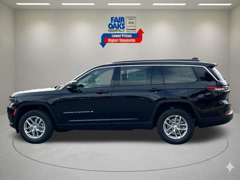 New 2025 Jeep Grand Cherokee L Laredo w/ Luxury Tech Group I AWD/4WD image 10