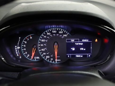 Used 2019 Chevrolet Trax LT w/ LT Convenience Package image 18