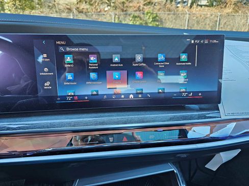 Used 2024 BMW i7 xDrive60 image 27