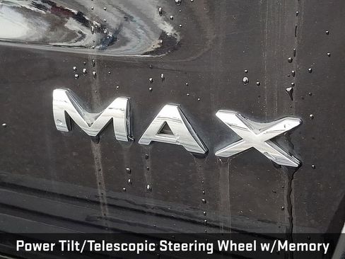 Used 2023 Ford Expedition Max XLT image 37