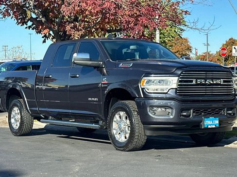 Used 2021 RAM 3500 Laramie image 9