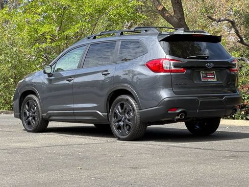 Used 2023 Subaru Ascent Onyx Edition Limited AWD/4WD image 7